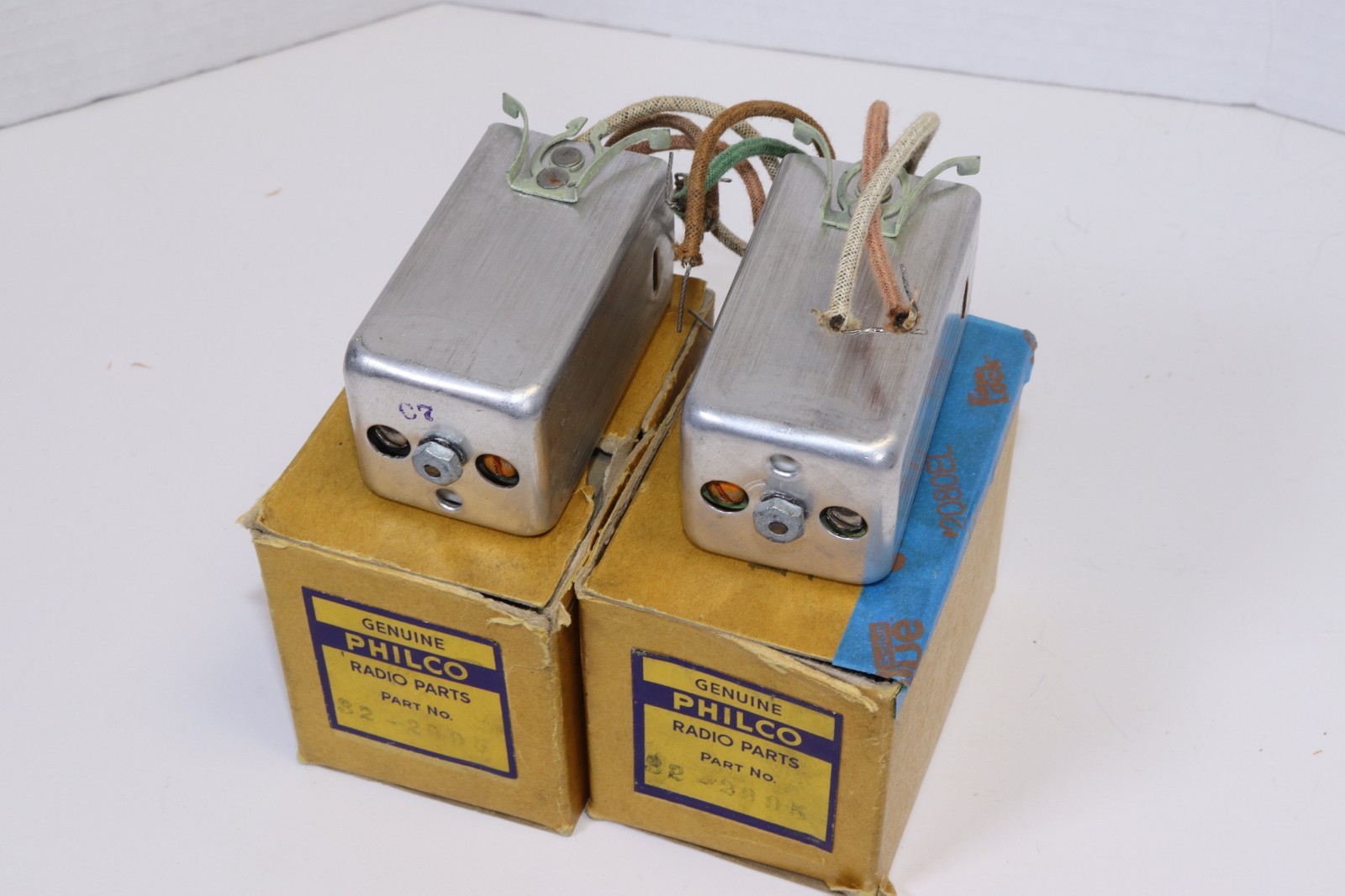 PAIR - PHILCO - MODEL 32-2995 - IF TRANSFORMER - 455 kHz - NOS - BOXED