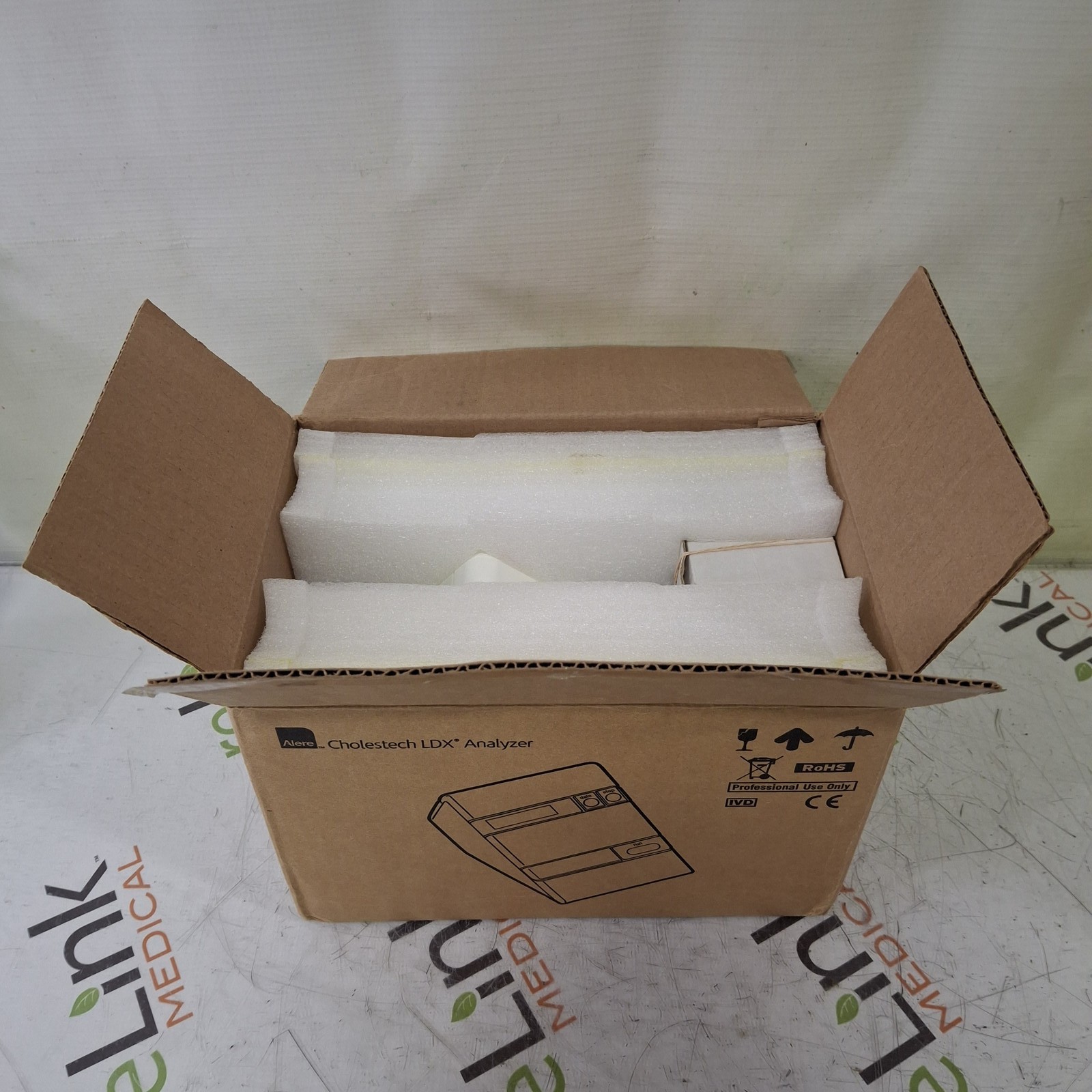 Cholestech LDX Cholesterol Analyzer