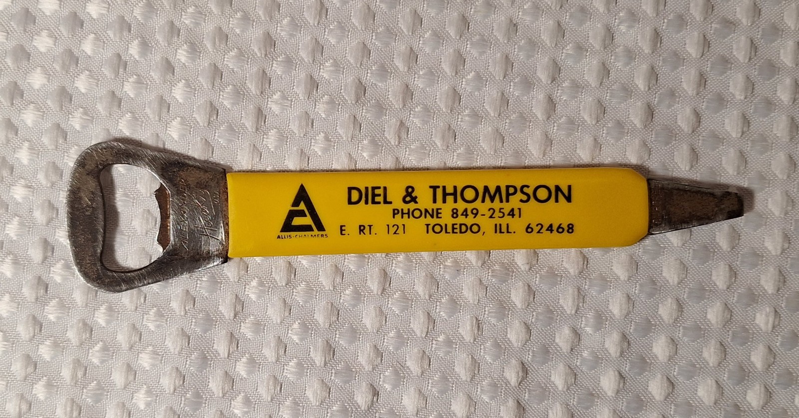 Vintage 1970s Alexander Husky Diel & Thomas Beer Bottle Can Opener Yellow Grip