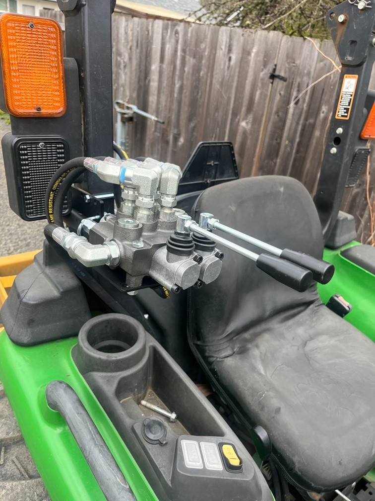 Live Remote Hydraulic Kit for John Deere 3000 & 4000 E-Series Tractors - 3025E