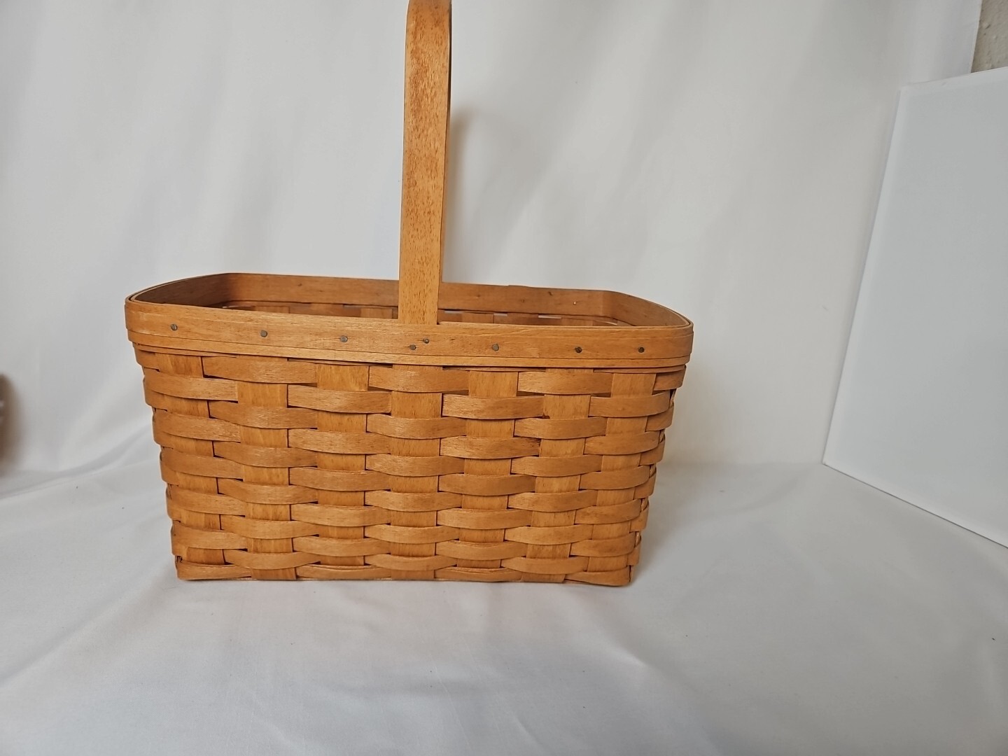 VTG 1992 LONGABERGER BASKET SIGNED #R