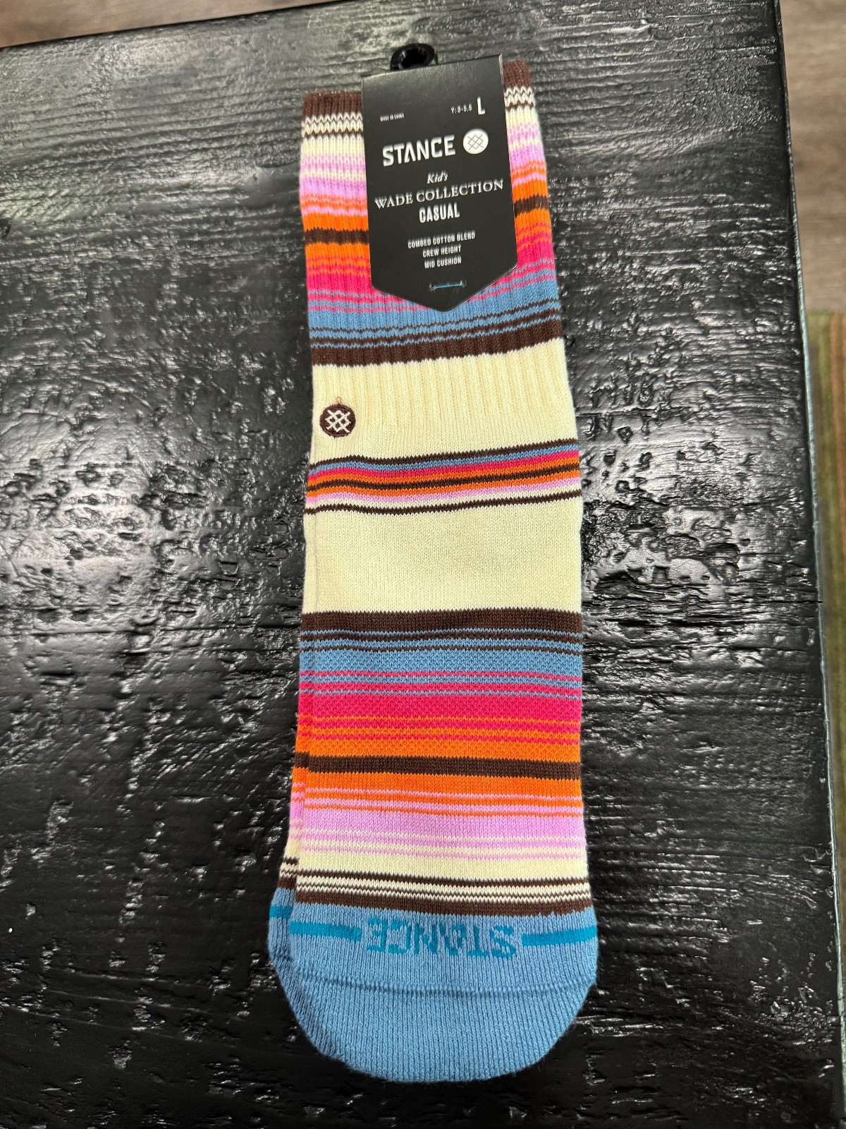 NWT Stance Kids Casual Wade Collection Crew Socks Striped Youth Large 3-5.5