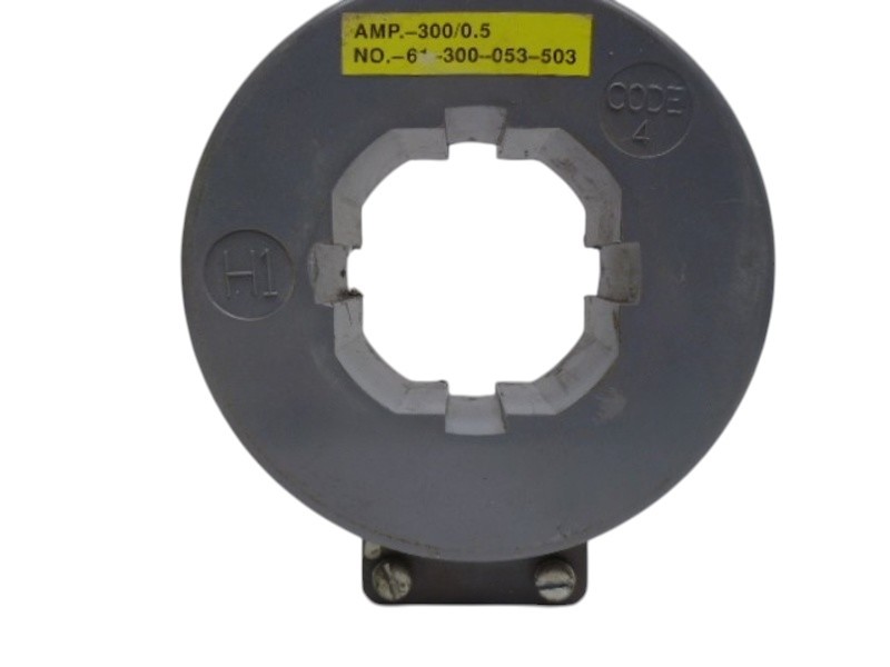 SIEMENS 61-300-053-503 CURRENT TRANSFORMER 300/.5  NSNP