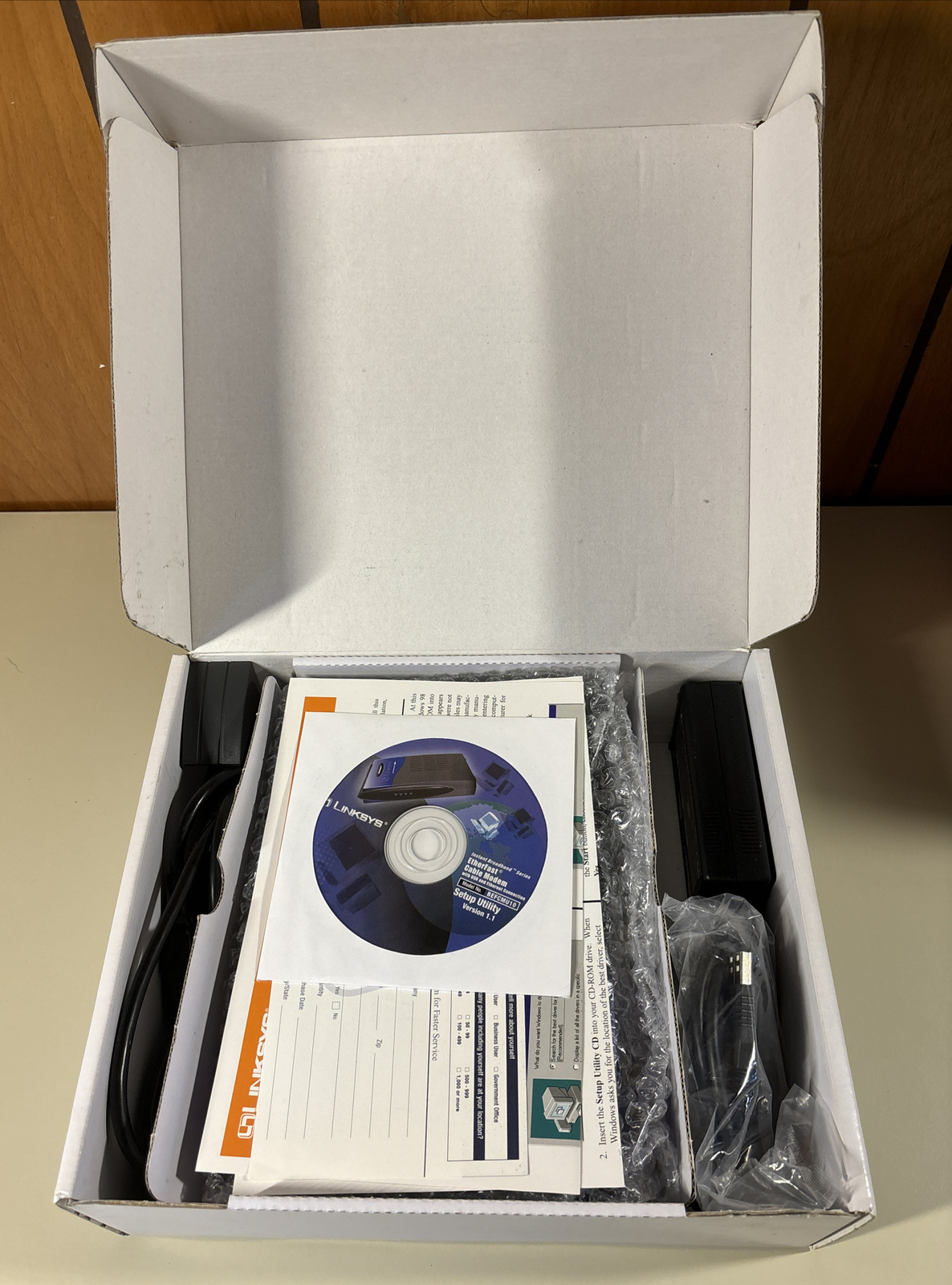 LINKSYS Modem BEFCMU10 Instant Broadband Complete In Box USB Connection