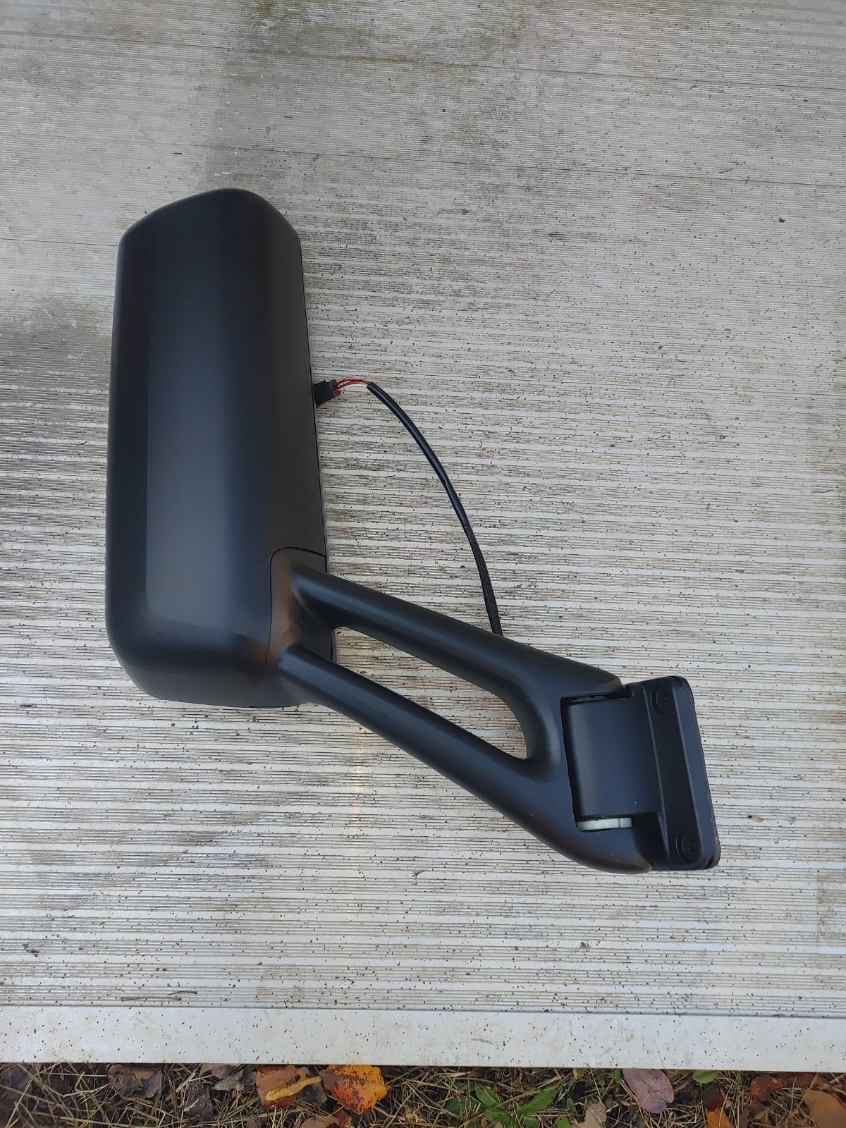 Automann Mirror 563.75005 RH Mirror Assembly Fits Peterbilt 579