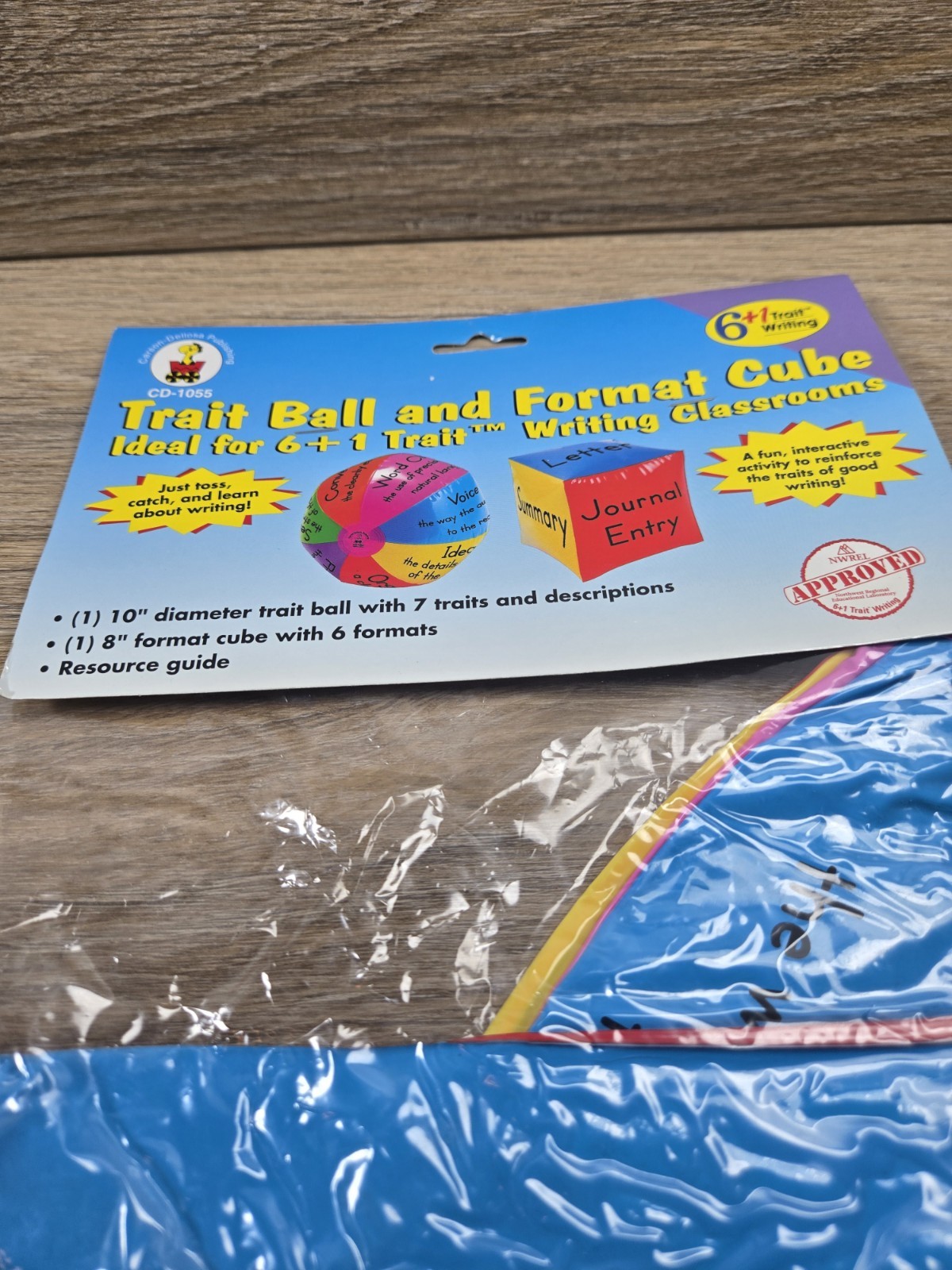 Writing Trait Ball & Format Cube. Cd-1055. Education Teacher Resource