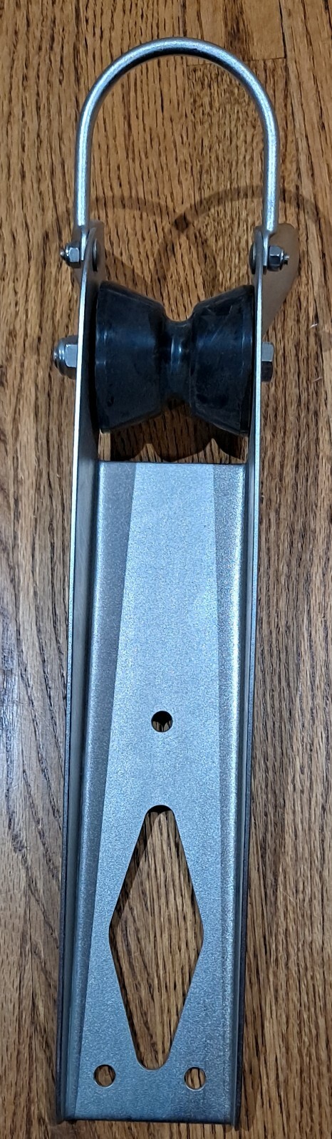 Windline URM-1 Stainless  Universal Anchor Roller Mount