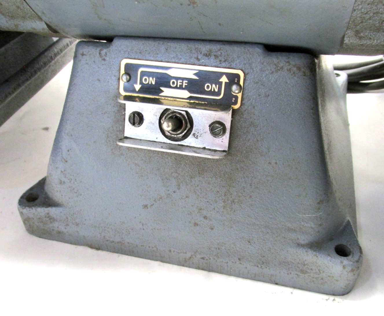 BALDOR 6" CARBIDE TOOL GRINDER - #500