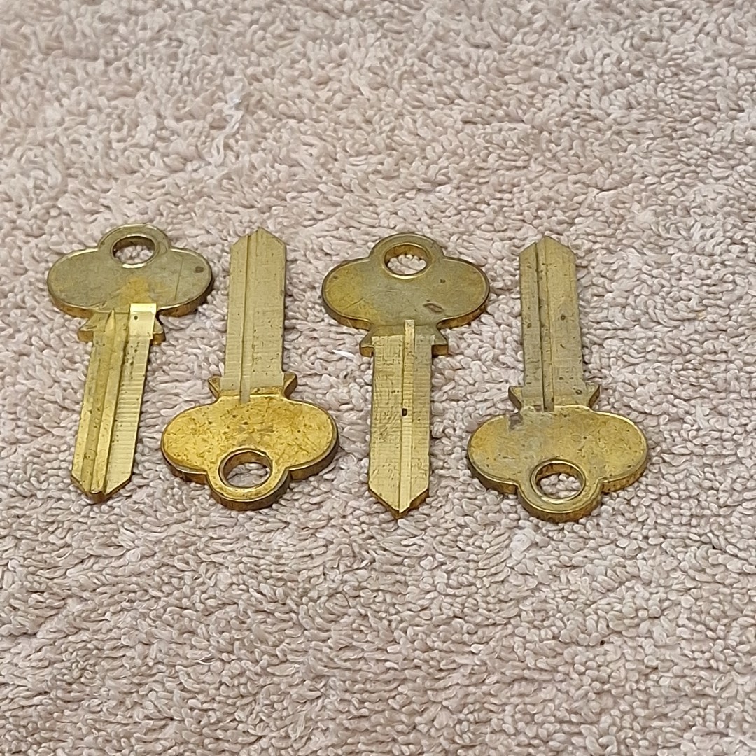 Taylor E21EP Corbin X1-57D2 Key Blanks Lot Of 4 NOS Locksmith