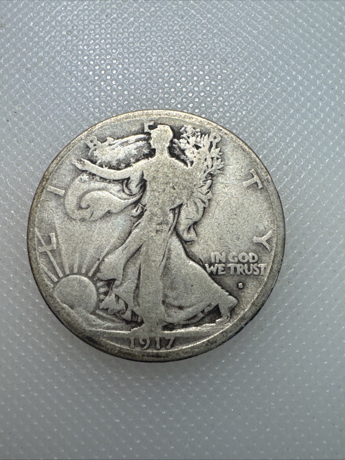 1917 s obverse walking liberty half dollar Q2