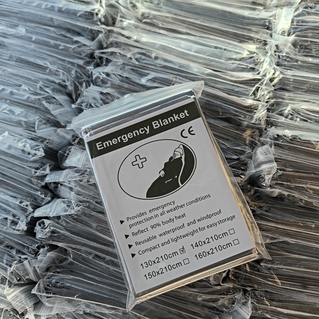Lot of 30 Emergency Rescue Space Thermal Mylar Blanket 130x210mm Free Shipping