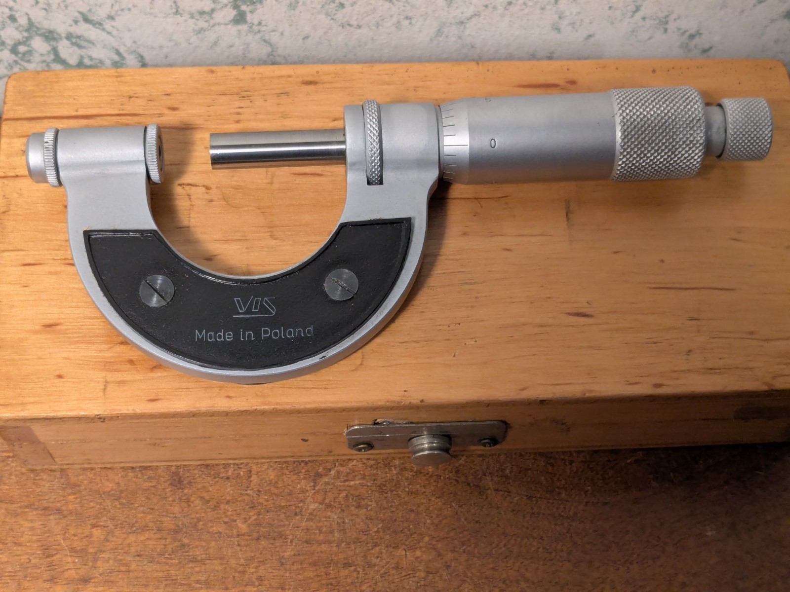 VIS 0-1 Inch THREAD PITCH MICROMETER w/ 6 ANVIL SETS