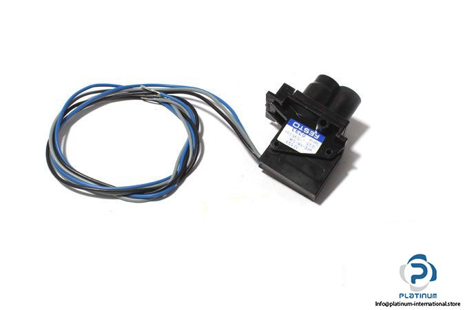 FESTO 12593 VACUUM SWITCH_12593_-0.95 bar … 0 bar_12 … 250 V AC