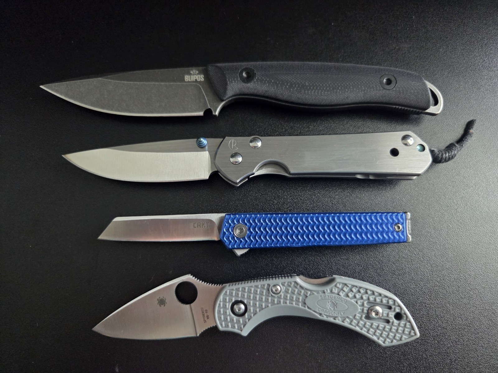 Temu 4 Knife lot excellent condition