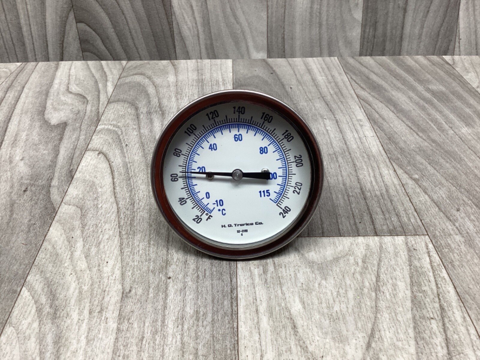 H.O. Trerice Co. Thermometer 52-2105 Straight Neck  20-240 F #45F67