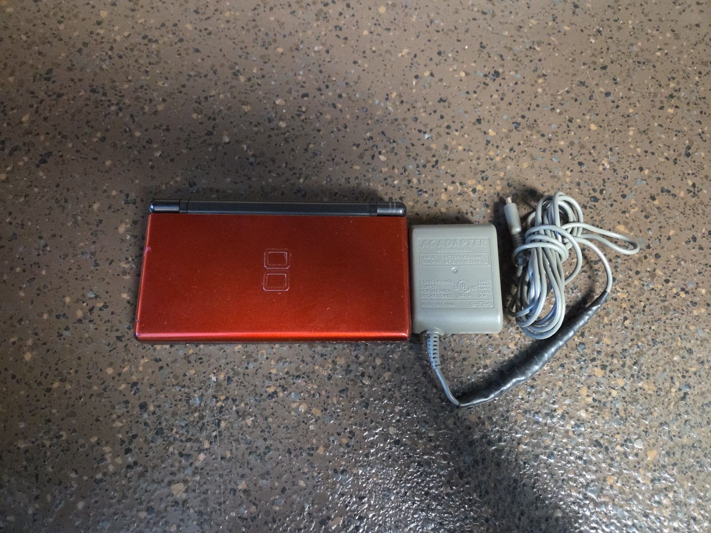 Nintendo DS Lite Handheld System-works. See Photos And Description