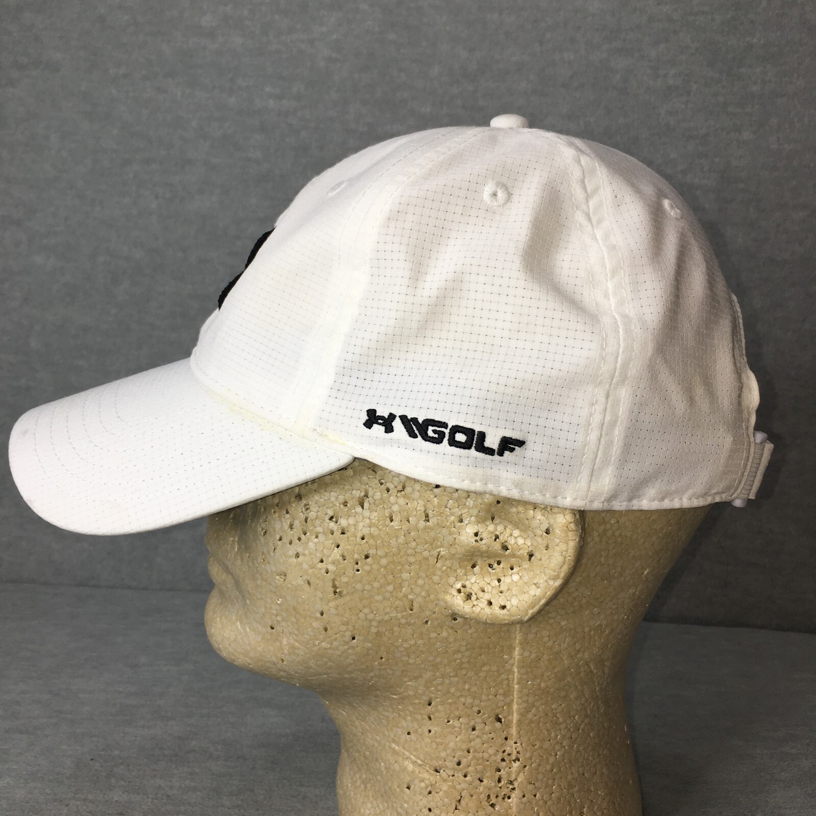 Under Armour Golf UA Microthread Hat Cap White Adjustable