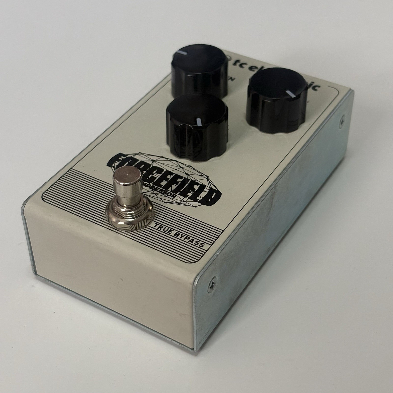 TC Electronic Forcefield Compressor Guitar Effect Foot Pedal Compression Tested
