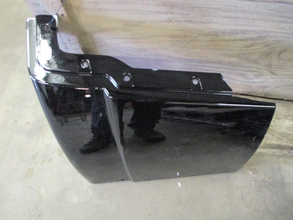 For 2012 VOLVO VNL SLEEPER FAIRING Left , IL