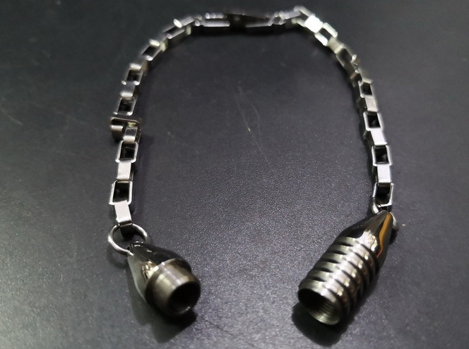 New Stainless Stee Bracelet Waterproof Medicine Pill Bottles