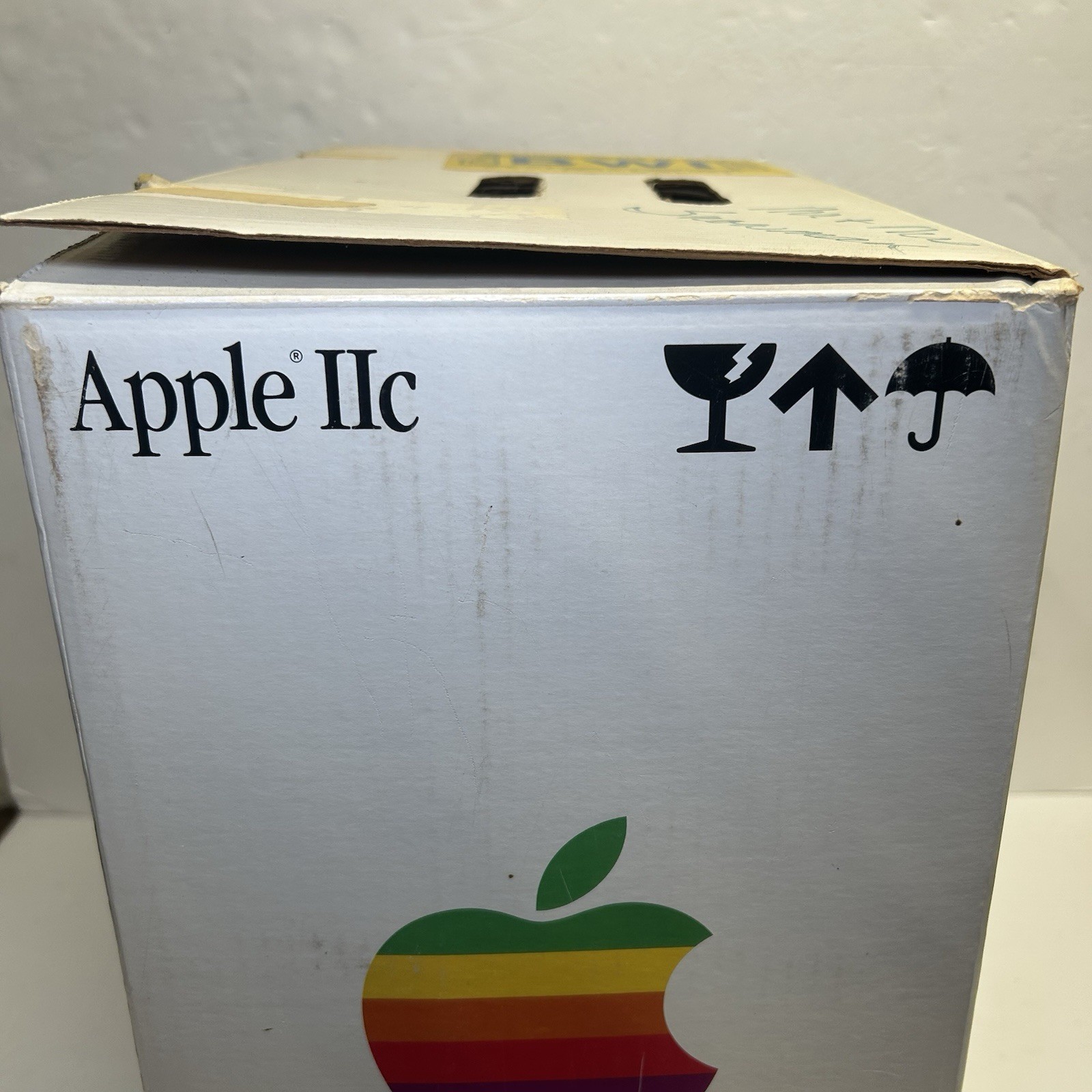 Vintage 1984 Original Apple IIc Model A2S4000 Computer Original BOX ONLY!