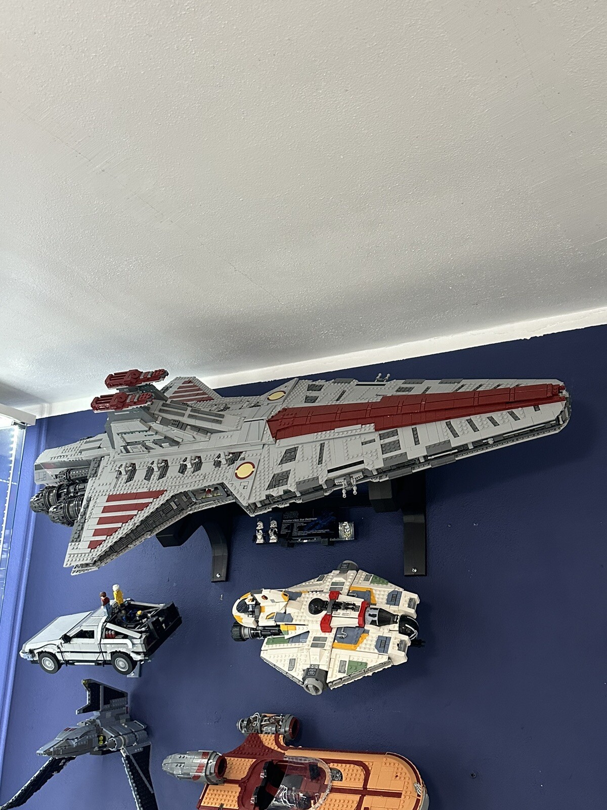 Wall Mount Display for Lego Star Wars UCS Venator