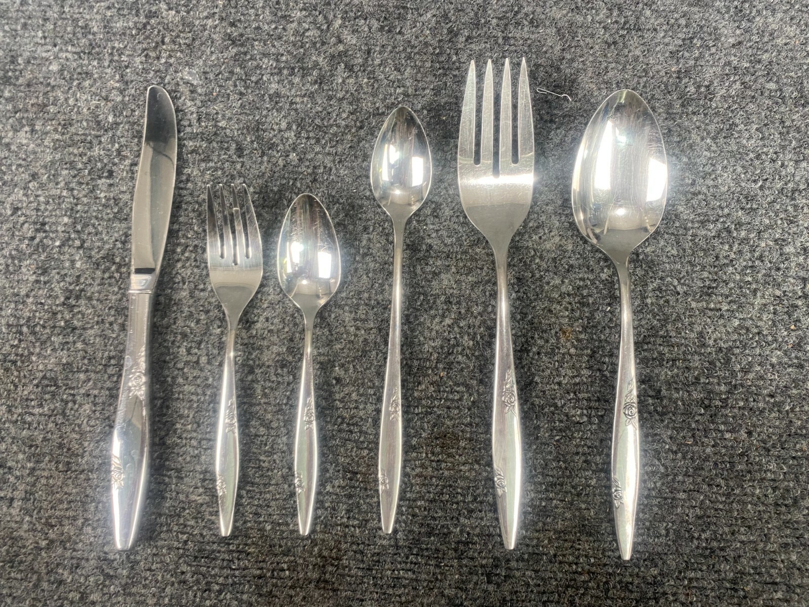 Oneida * ROSE DUET  Stainless Glossy Flatware - YOUR CHOICE - CHOOSE (1)
