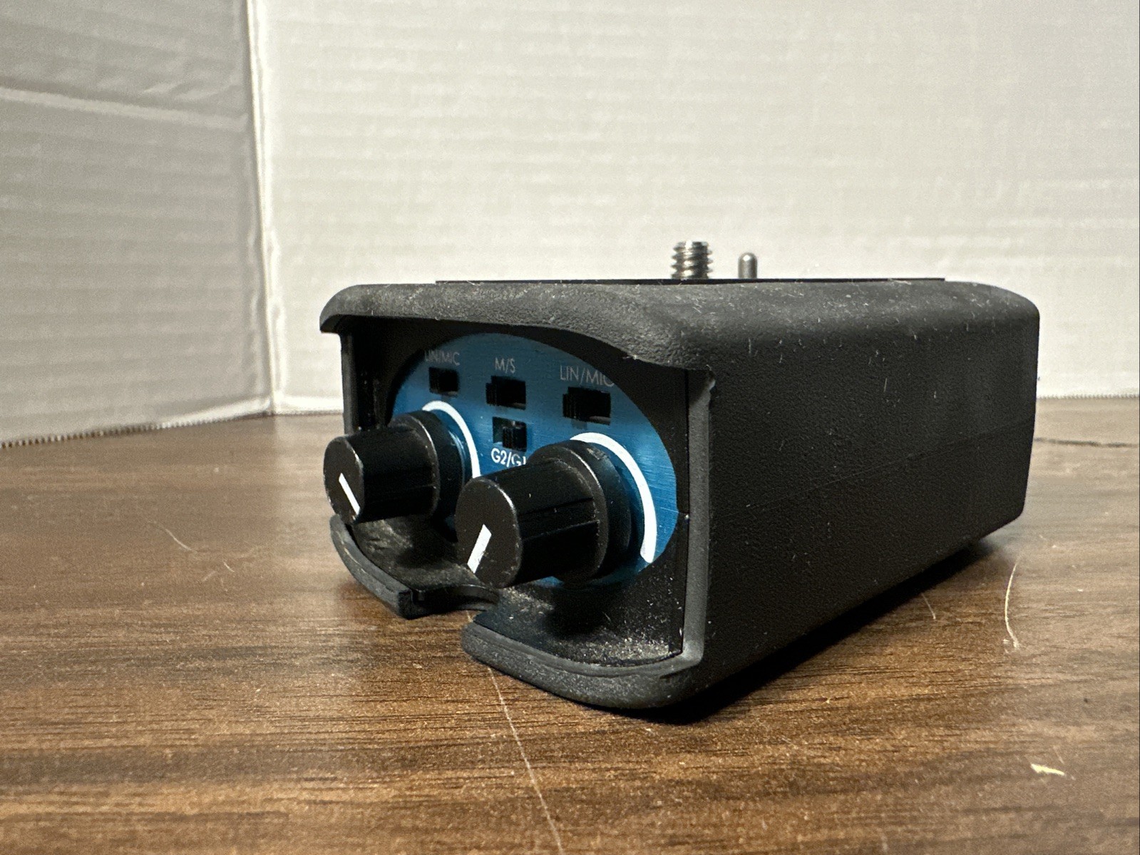 Beachtek Dxa-2t Dual XLR Audio adapter