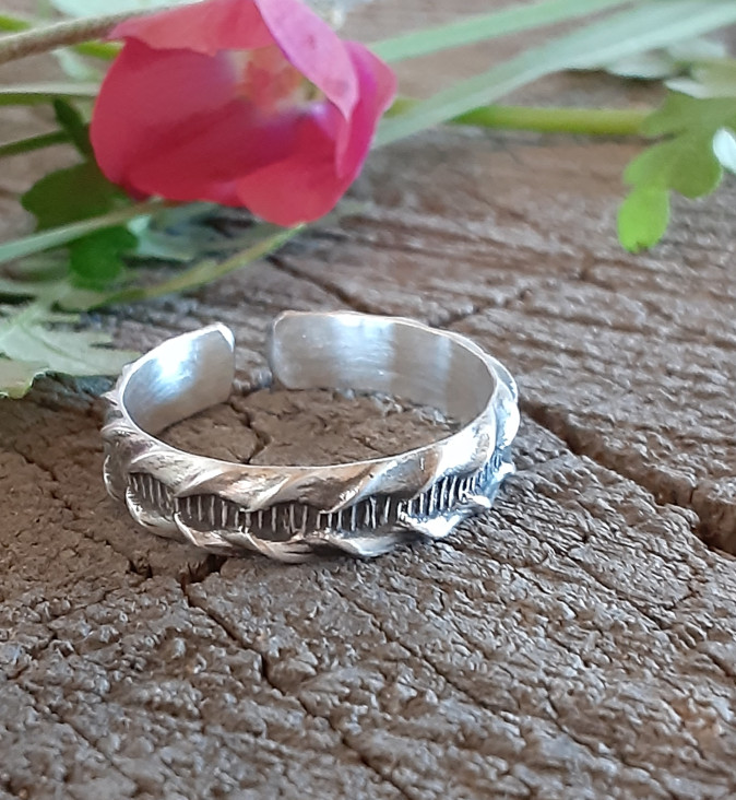 sterling silver thumb ring adjustable with braided pattern - handmade