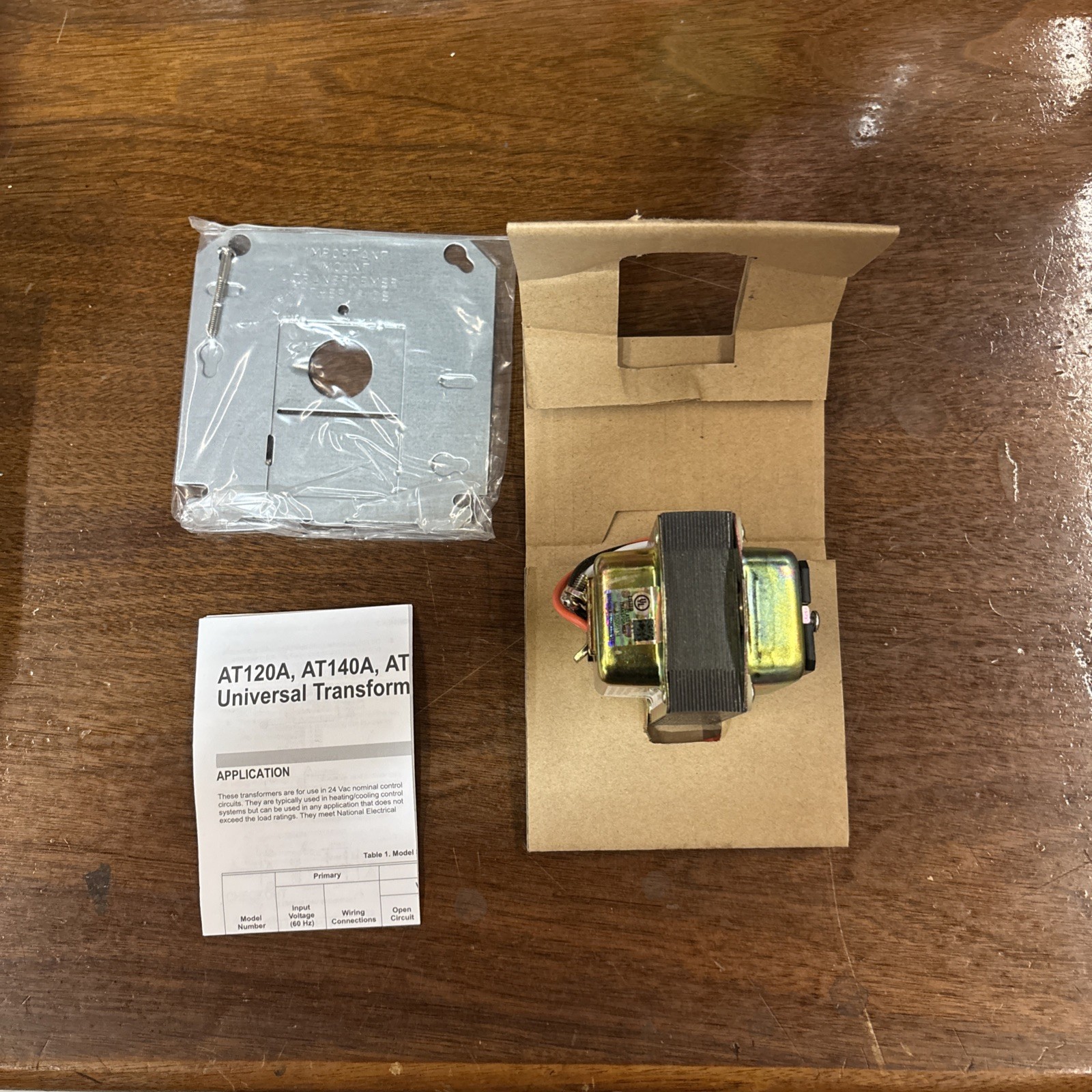Honeywell AT140A1042 Transformer, 120V/240V