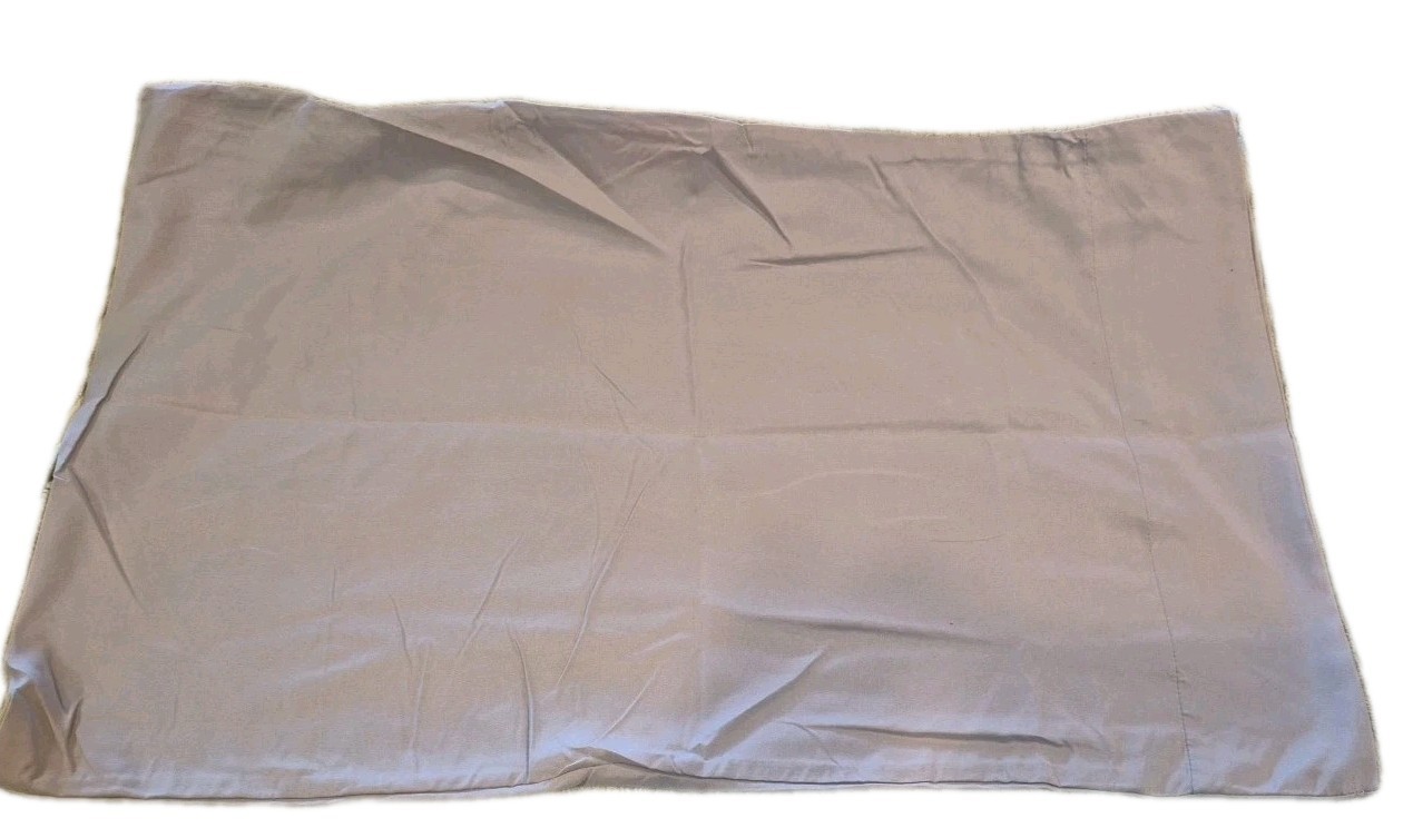 Set of 2 Gray Cotton Pillowcases – Soft Brushed Fabric – 28.5 x 18 in – NEW