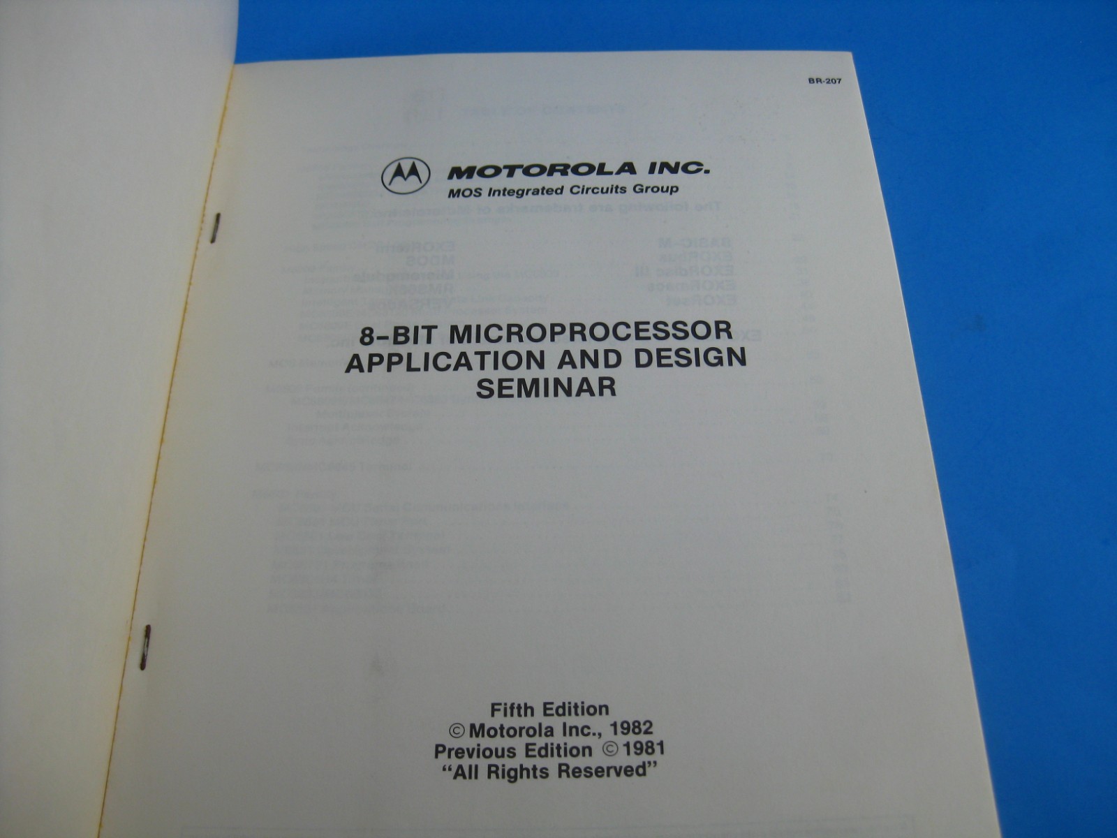 Motorola Manual 8 Bit Microprocessor Application & Design Seminar Vintage 1982