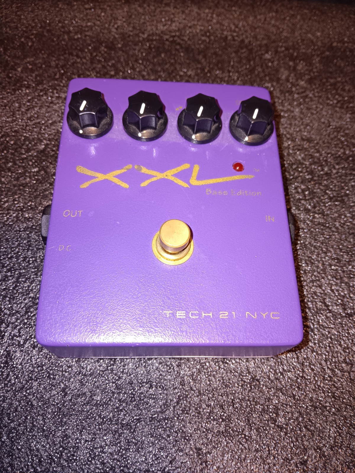 Tech 21 XXLB Bass Guitar Overdrive Distortion Pedal Rare