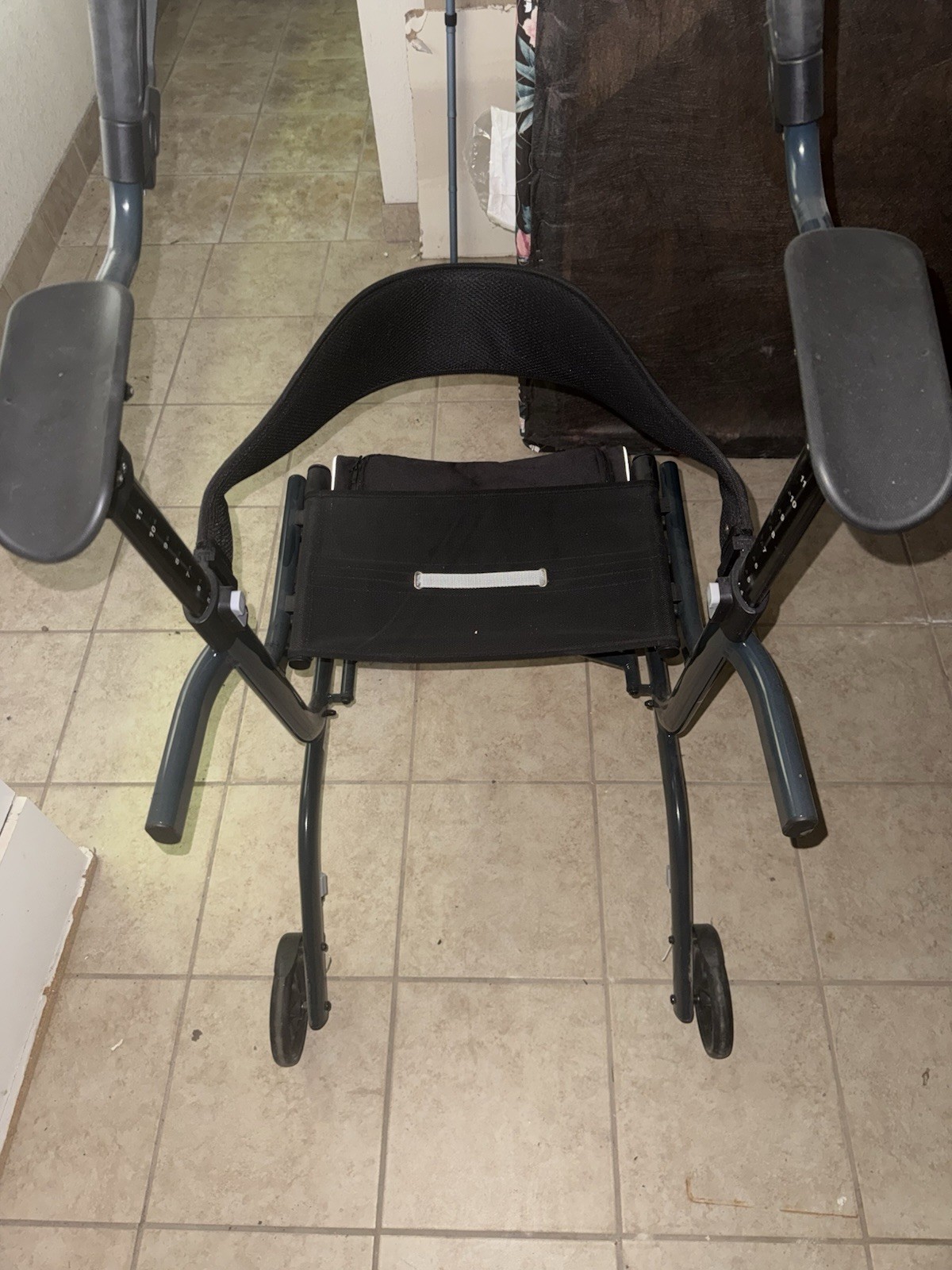UPWalker 4-Wheel Upright Rollator Walker w/ Armrests, Seat, Storage Bag Black