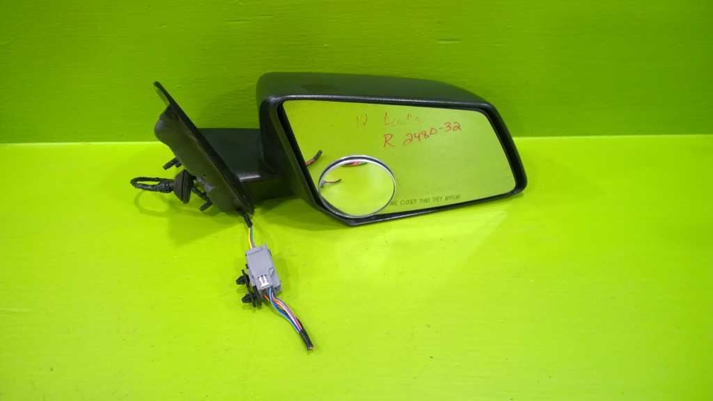 09 10 11 12 GMC ACADIA PASSENGER RIGHT SIDE VIEW MIRROR OEM 2480-32