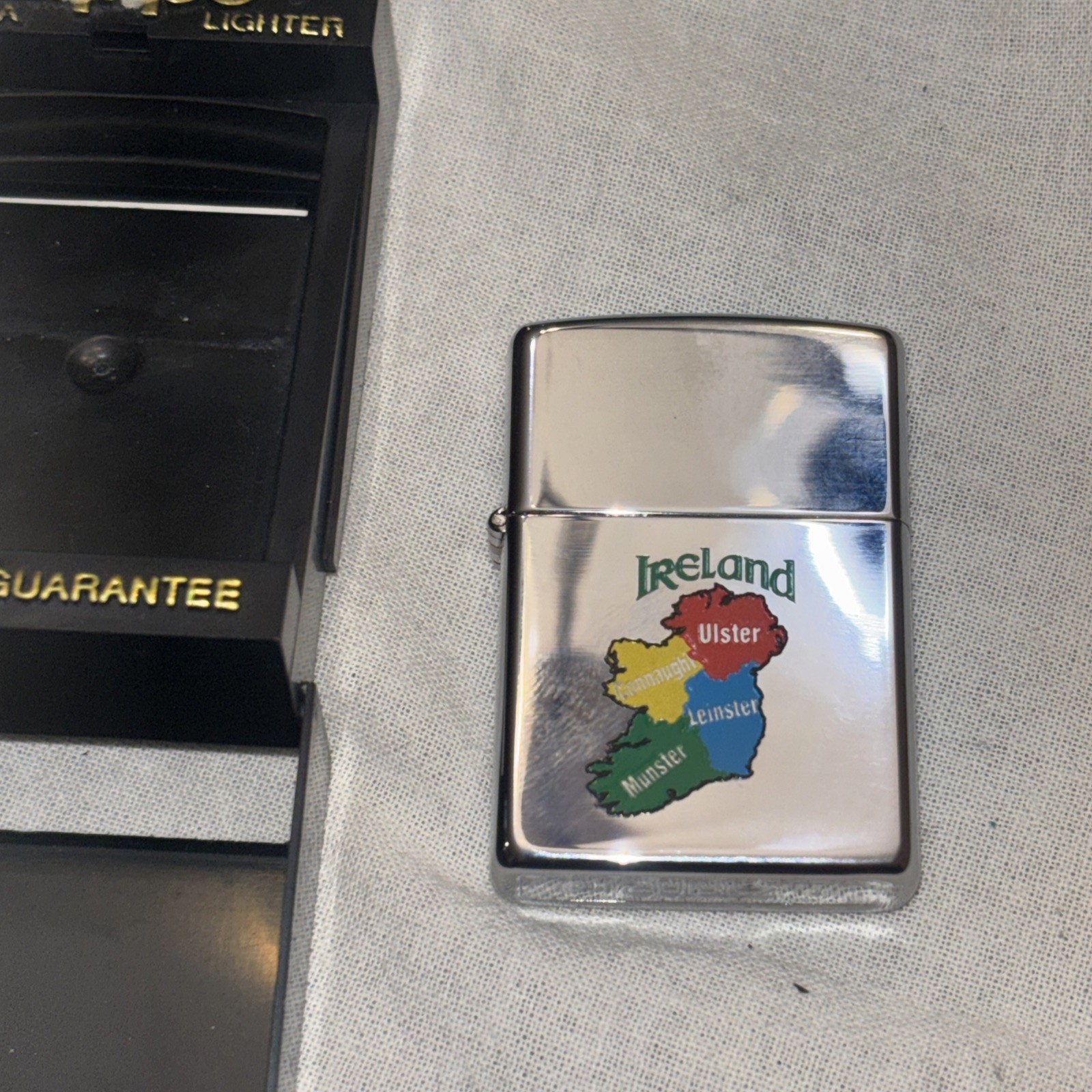 Zippo 1993 Ireland Unfired