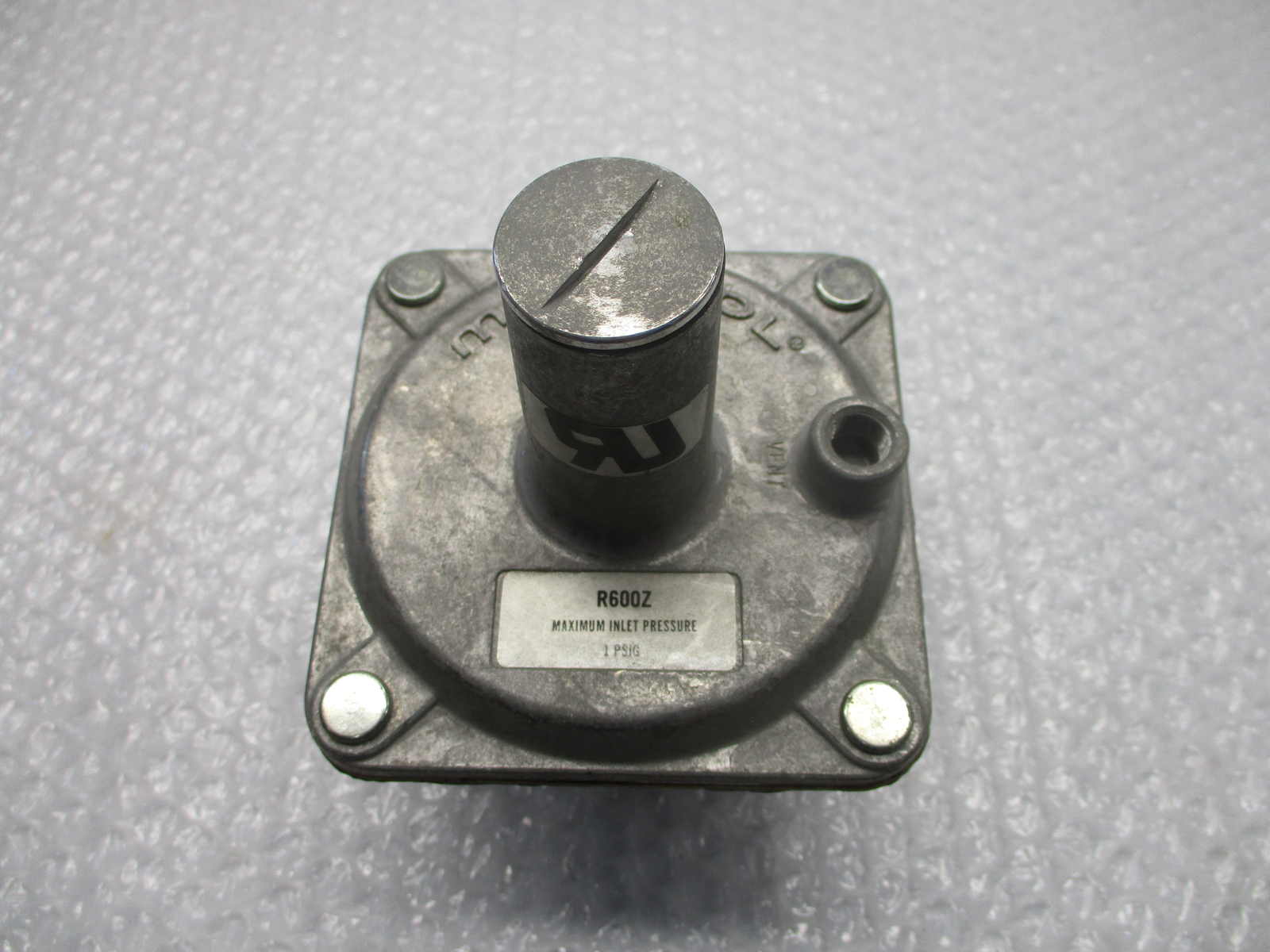 MAXITROL R600Z REGULATOR 1PSIG NSNP