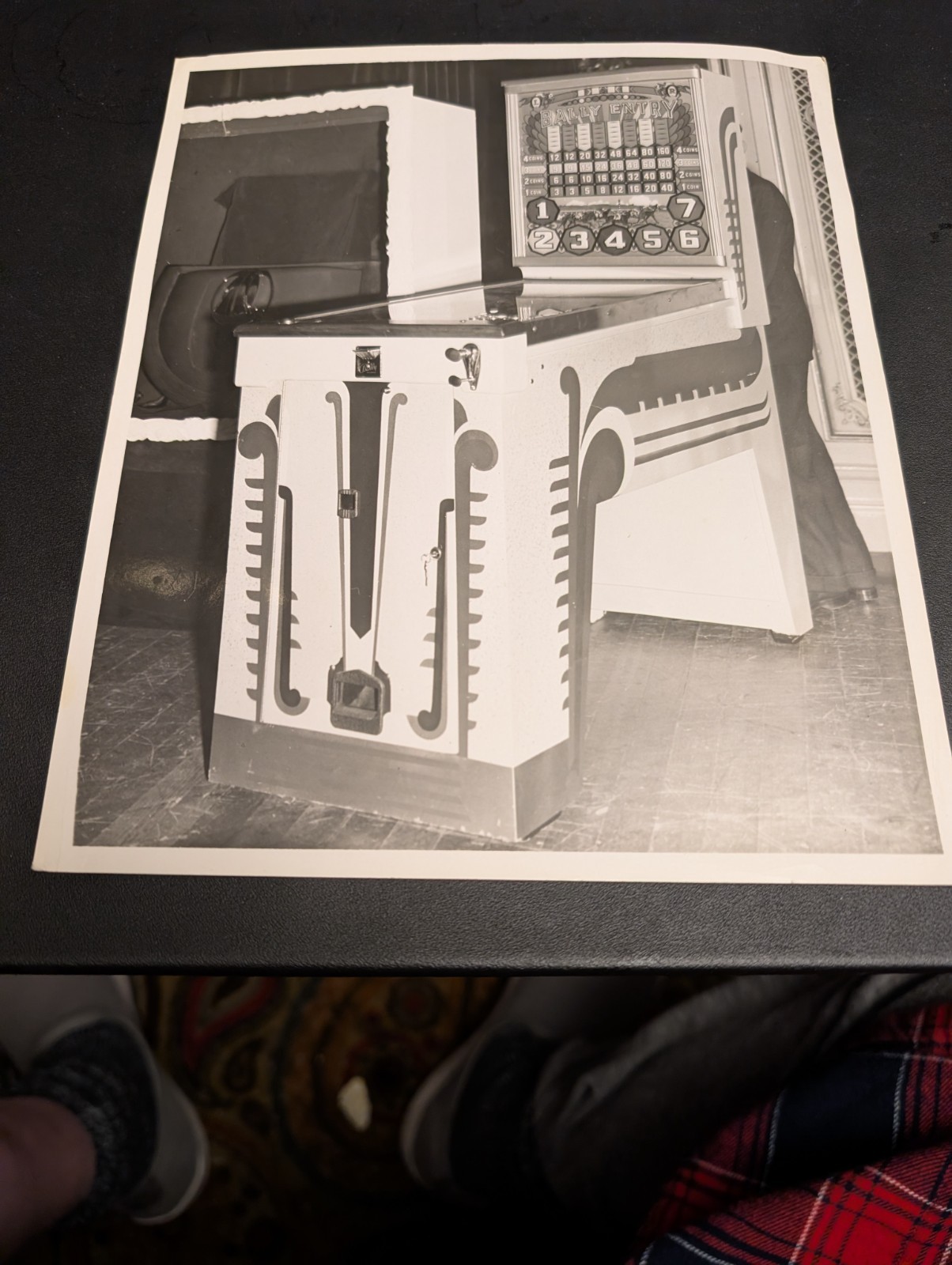 1947 8x10 Glossy of the debut of BALLY GLOSSY Pinball Machine-A Cardinal Foto