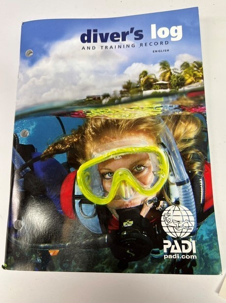 PADI Diver's Blue Log and Training Record Rev. 3.0