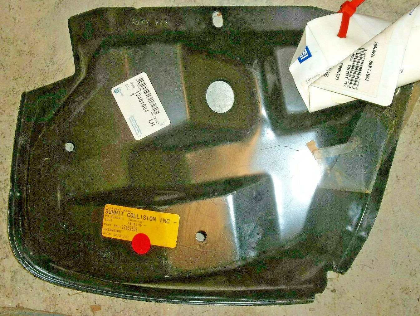 Quarter Panel Bracket Extension - 12481604 fits Pontiac Bonneville, 00-05