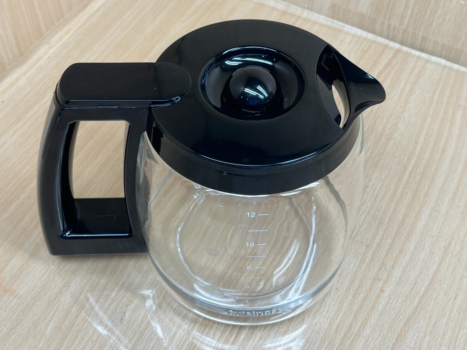 Cuisinart - Automatic Grind and Brew 12 Cup Coffeemaker Model DGB-400 Carafe Wit