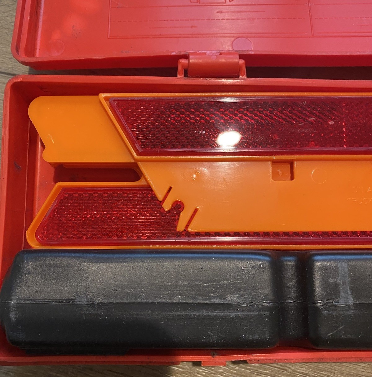 Sate-Lite Auto Safe Safety Triangle With Case