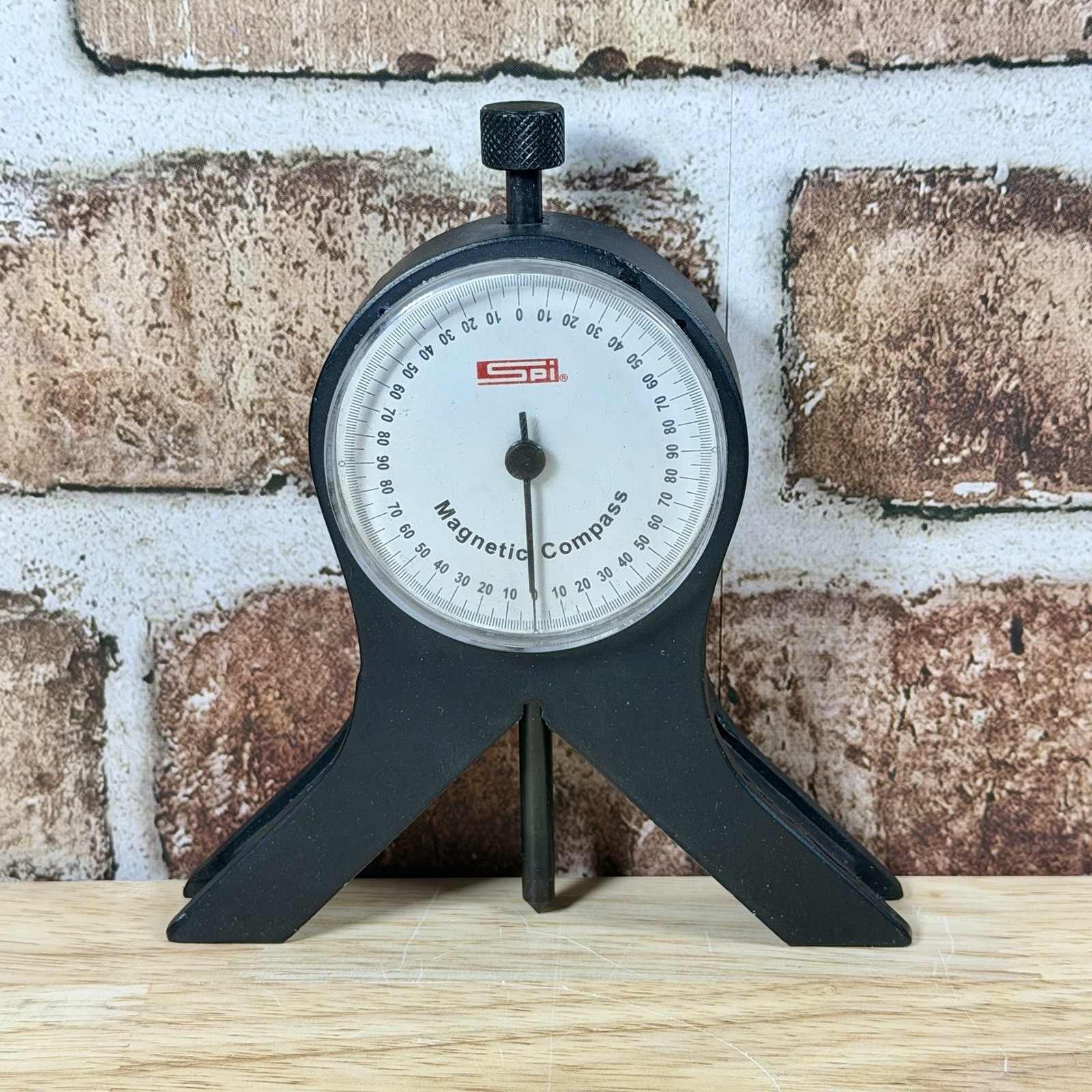 SPI 13-244-9 Magnetic Base Protractor: 5" H x 5" W, Max V Opening: 3-3/16"