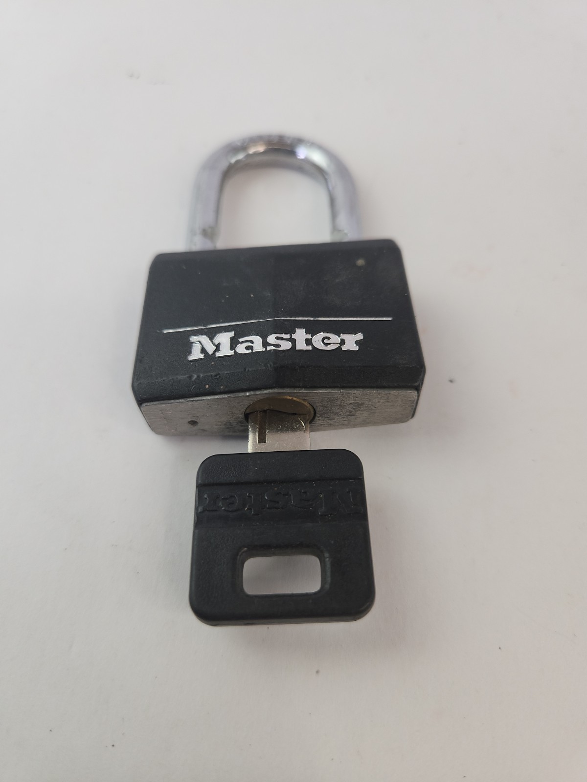 Master Lock Keyed Padlock Black for outdoors three locks One Key Opens All Set 4