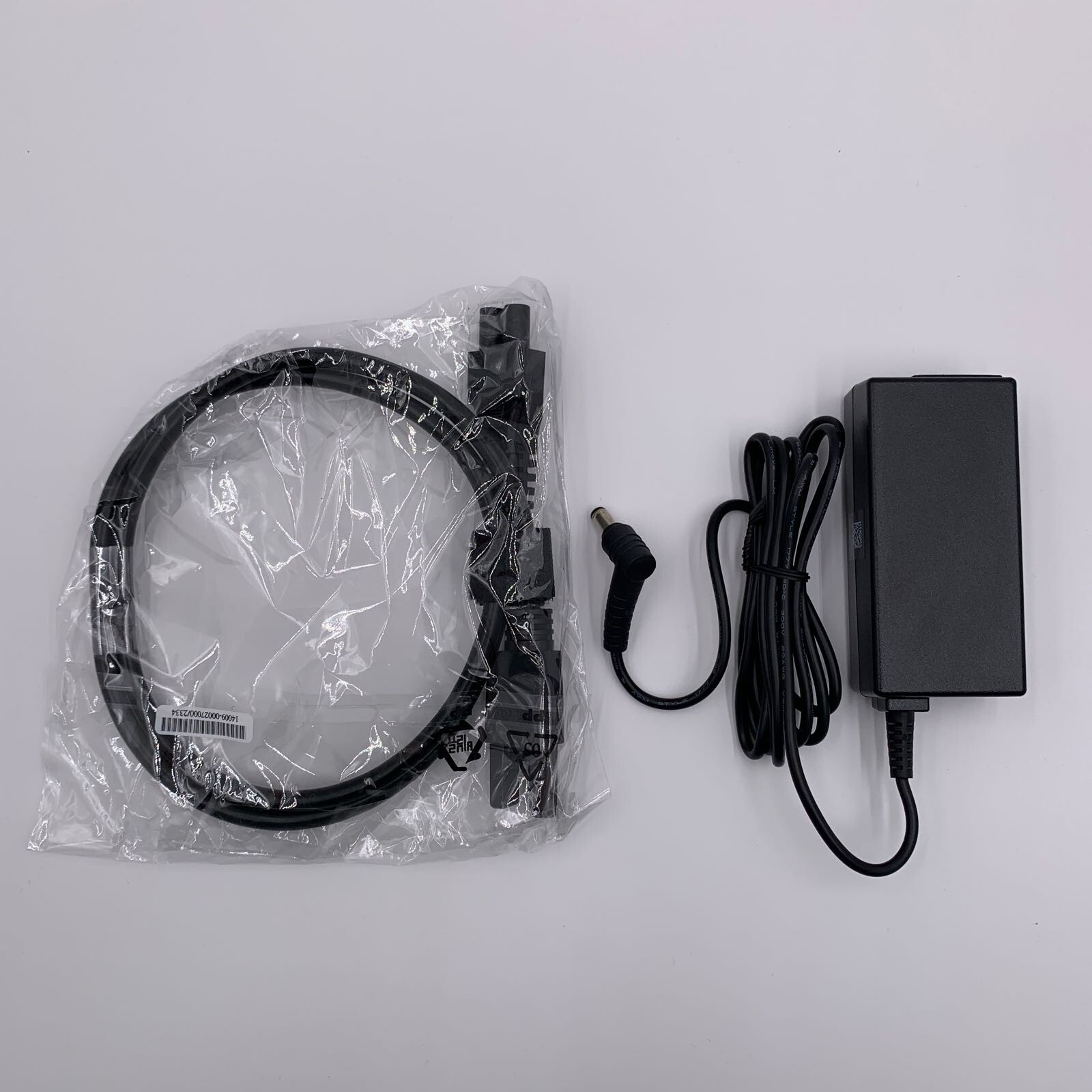 Genuine ASUS 45W (19.5V - 2.31A) Adapter for Router ADH011 - Black