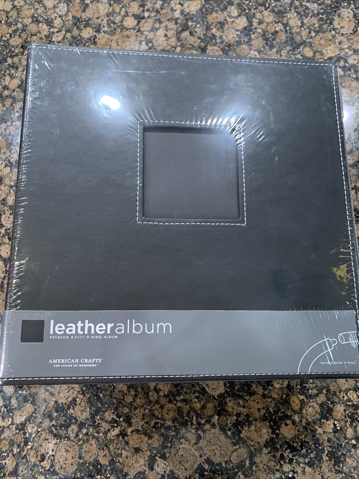 American Crafts Black Leather Album 8.5 X 11 Scrapbook Photo Picture Window