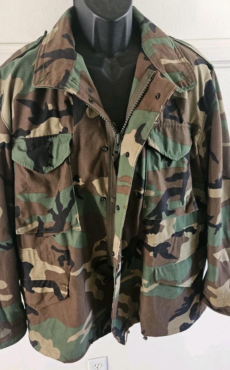 US MILITARY COLD WEATHER, FIELD, WOODLAND CAMO Sz L Reg SP0100-99-0-0303  LKNU!!