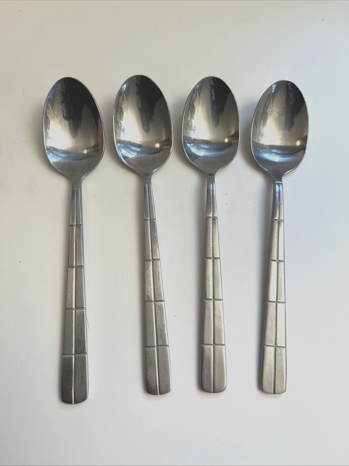 Cambridge LANDSCAPE Teaspoons * Set of 4 *  6 5/8" Stainless Steel Pre-owned