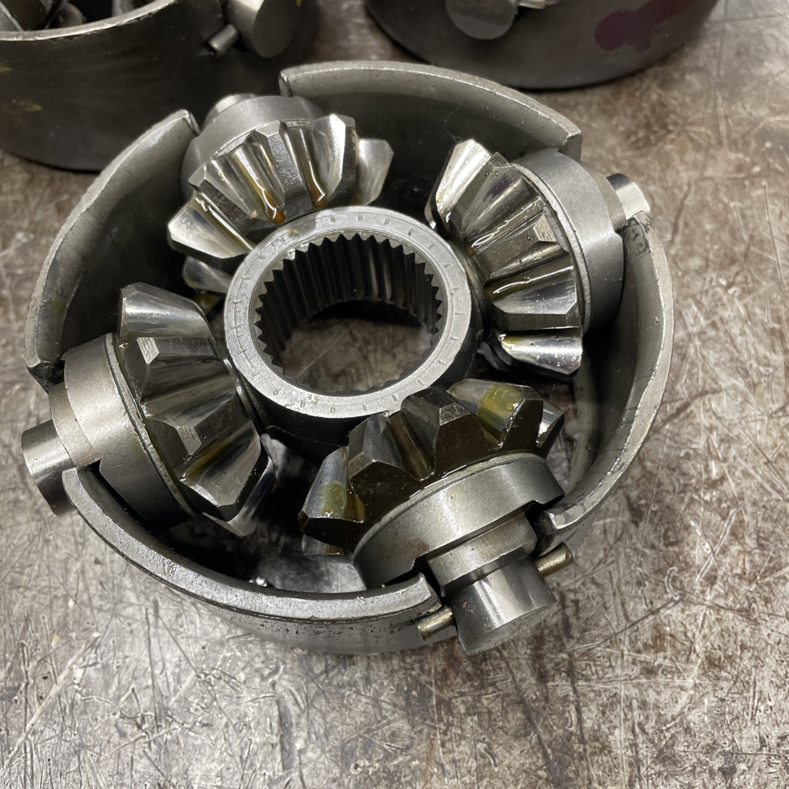 Np203 Center Differential Sold Each