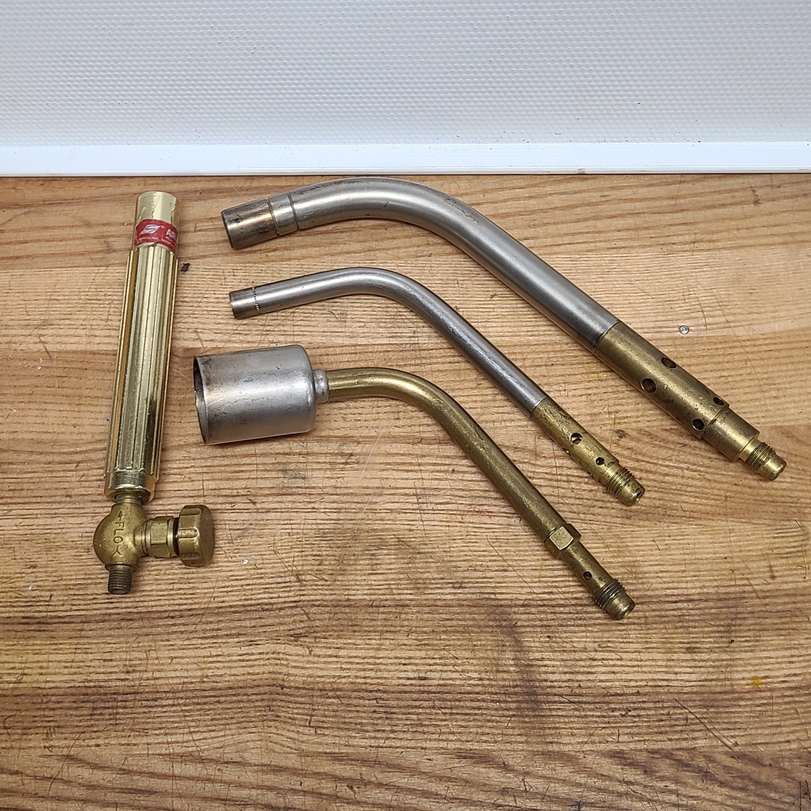 Airco Torch With 3 Tips No 5, 4, Shrinking MAPP Propane 818 0274
